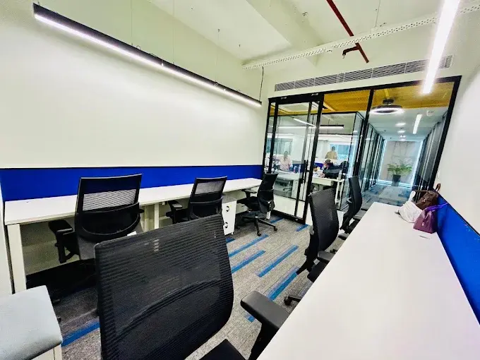 Spring House Workspaces SHDL006