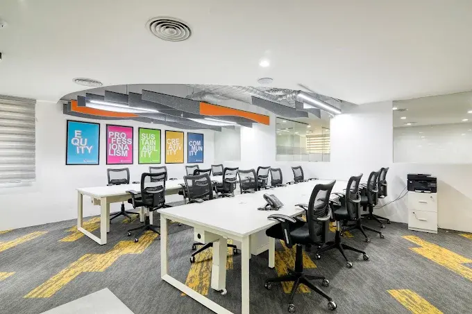 Workspaces by Innova  Premium Workspace