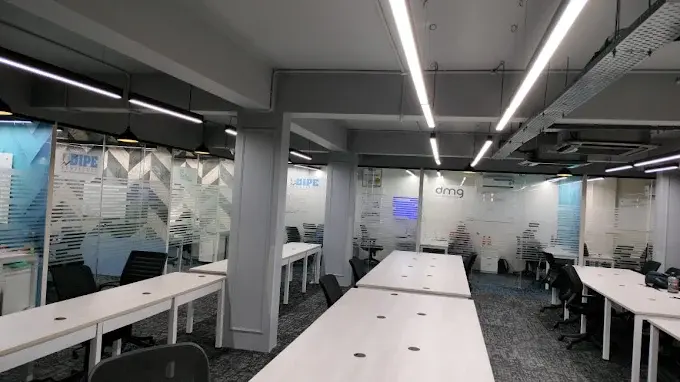 The club coworking spaces