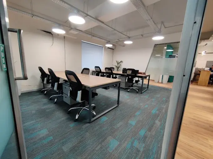 Spring House Workspaces SHDL003