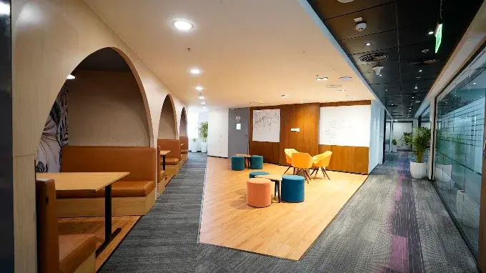 Spring House Workspaces SHGU015